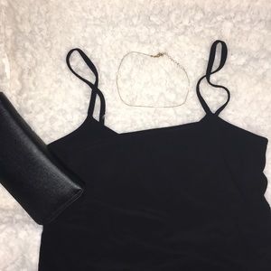BLACK CROP TOP